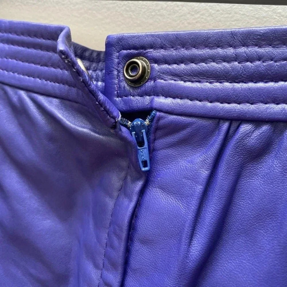 Vintage - 1980’s Purple Leather Skirt - Picture 6 of 9